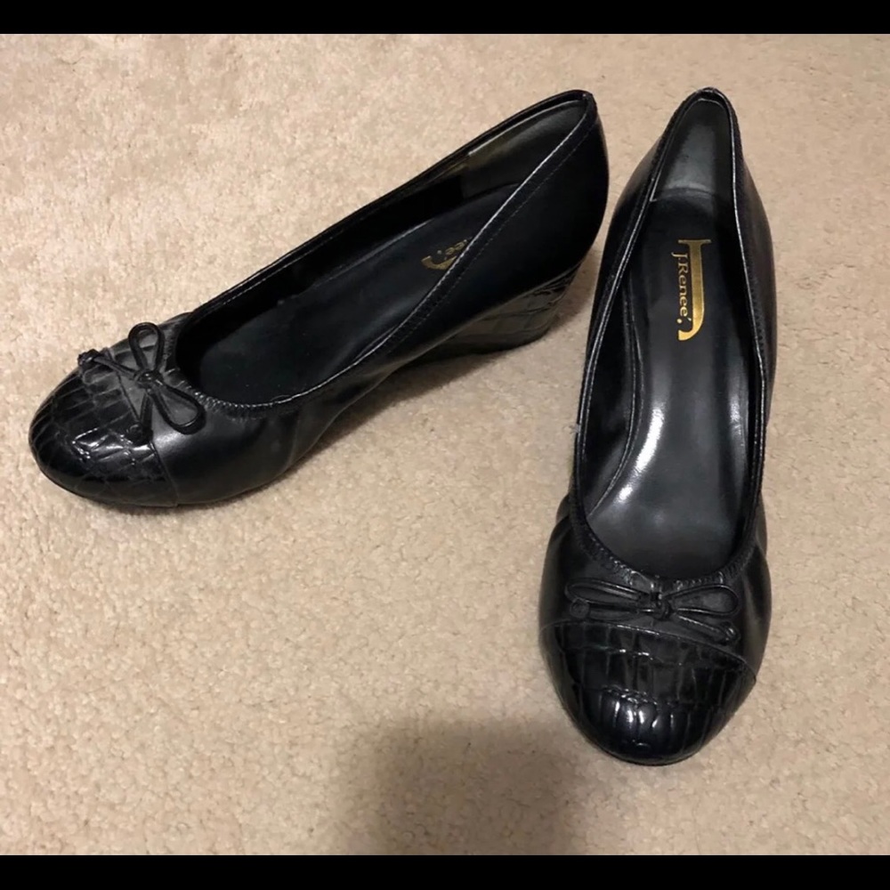 J. Renee Stylish Wedges Sz 10W
